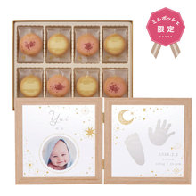 想いギフト　誕生記念2面アクリルボード　星空＋ゴディバ ストロベリークッキーアソートメント30枚入