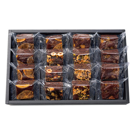 NNホシフルーツ　ナッツとドライフルーツの贅沢ブラウニーＤ