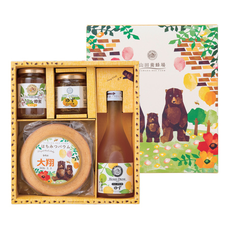 山田養蜂場　名入れ はちみつバウム＆蜂蜜・ドリンクセット