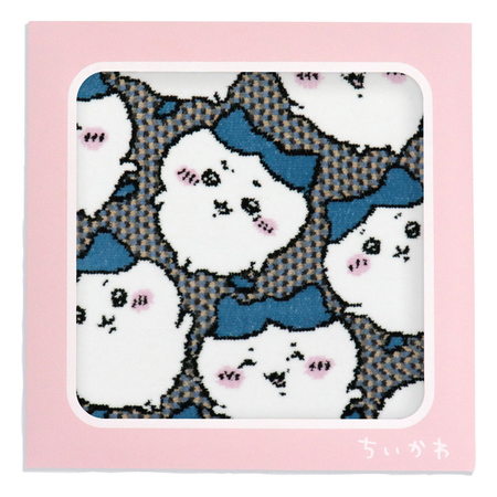 ちいかわ　シェニール織タオルハンカチ　ハチワレいっぱい
