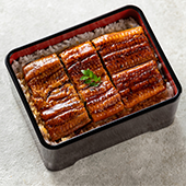 京料理 六盛　うなぎ蒲焼セットC